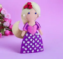 Куколка, игрушка из фетра "Моя куколка" Принцессы: Рапунцель
