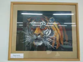 Тигр вышитая картина